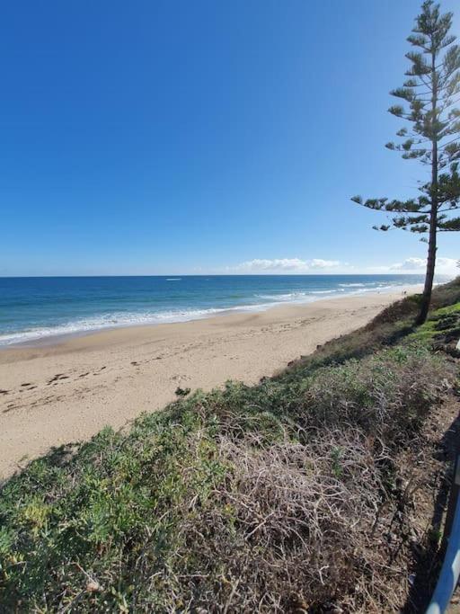 Luxury Home In Christies Beach With King Bed, Nbn, Netflix, 3Bed 2Bath Екстериор снимка